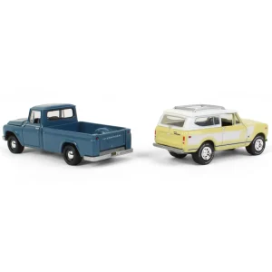 Manufacturer_Other Pickup Trucks<1/64 Exclusive Limited Edition International 2 Pack: 1965 Model 1200 & 1979 Scout