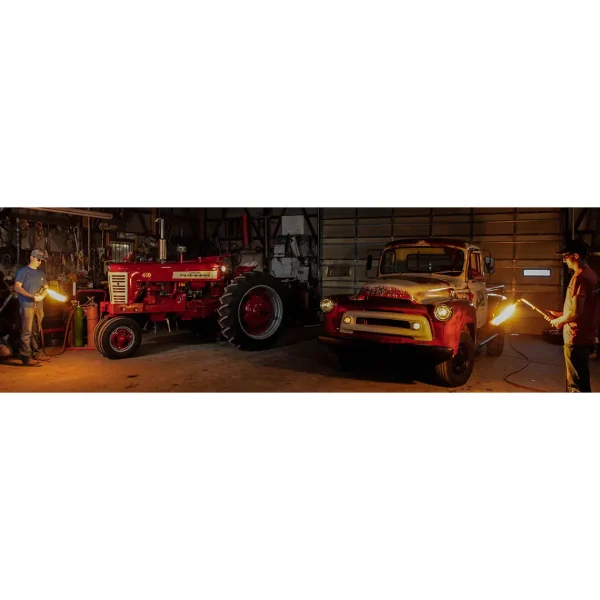 Outback Toys Books, Calendars & Dvds<Farmall Century 1923-2023 Book by Lee Klancher