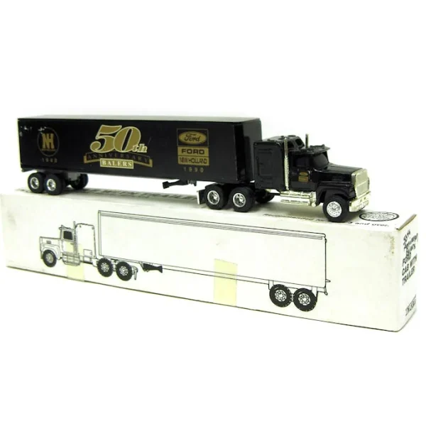 Manufacturer_ERTL Box Trucks & Trailers<1/64 Ford 9000 Truck w/ 50th Anniversary Ford/New Holland Logo