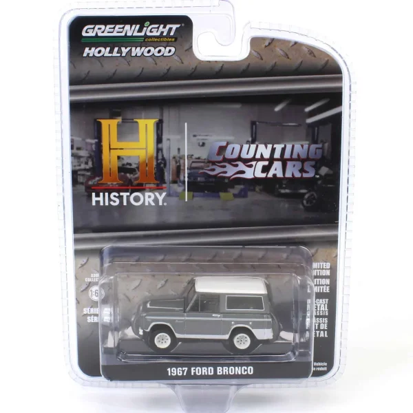 Manufacturer_Greenlight Collectibles Cars & Suvs<1/64 1967 Ford Bronco, Counting Cars, Hollywood Series 42