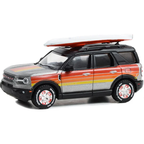 Manufacturer_Greenlight Collectibles Cars & Suvs<1/64 2022 Ford Bronco Sport Outer Banks with Rooftop Kayak, Free Wheelin', Hobby Exclusive