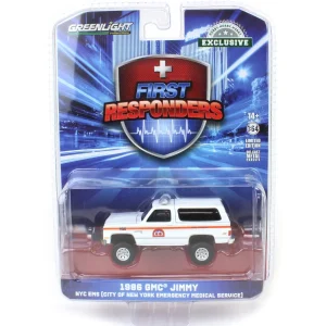 Manufacturer_Greenlight Collectibles Cars & Suvs | Emergency Vehicles<1/64 1986 GMC Jimmy, NYC EMS First Responders, Hobby Exclusive