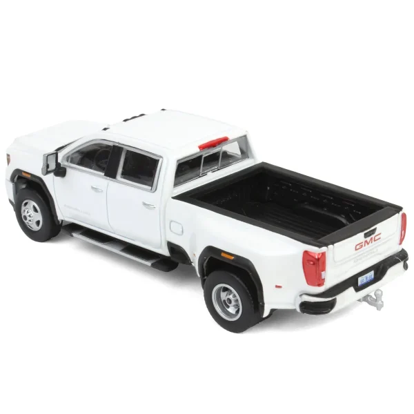 Manufacturer_Greenlight Collectibles Pickup Trucks<1/64 2022 GMC Sierra 3500 Denali Dually, White Frost, Karson Diecast Exclusive
