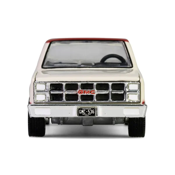 Manufacturer_Greenlight Collectibles Pickup Trucks<1/64 1981 GMC Sierra Classic K2500, Neutral & Dark Carmine Red Deluxe Two-Tone, Down on the Farm Series 10