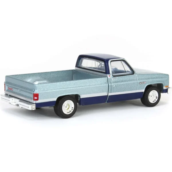 Manufacturer_Greenlight Collectibles Pickup Trucks<1/64 1985 GMC Sierra Classic K2500, Silver & Midnight Blue, Down on the Farm Series 9