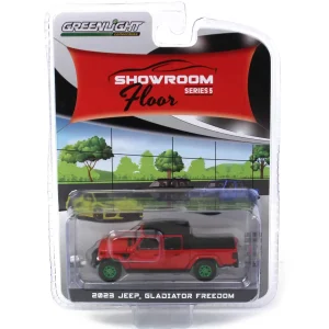 Manufacturer_Greenlight Collectibles Pickup Trucks<Green Machine ~ 1/64 2023 Jeep Gladiator Freedom, Firecracker Red, Showroom Floor Series 5