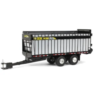 Manufacturer_SpecCast Agricultural Trucks<1/64 H&S Big Dog 1226 Tandem Axle Forage Trailer