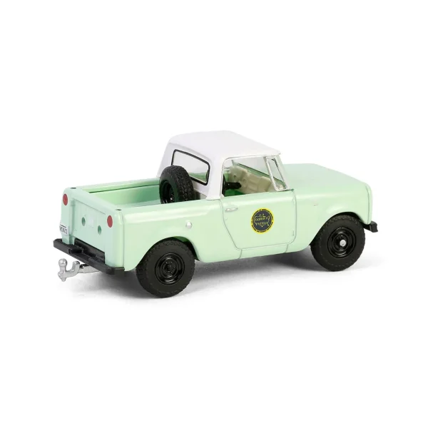 Manufacturer_Greenlight Collectibles Cars & Suvs<1/64 1969 Harvester Scout Half Cab, US Customs & Border Patrol, Hot Pursuit Special Edition