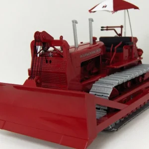 Manufacturer_SpecCast Crawlers & Dozers<1/25 High Detail International Harvester Crawler TD-24 with Cable/Blade