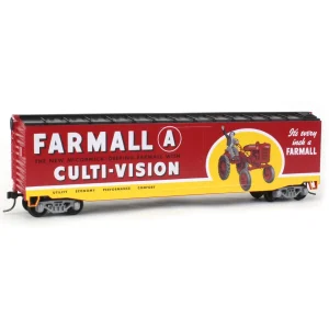 Outback Toys Trains<1/87 HO Scale Limited Edition IH Farmall A Culti-Vision Box Car, #32 in Series