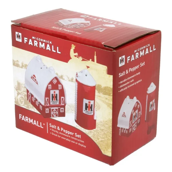 Outback Toys Kitchen<IH Barn and Silo Salt & Pepper Shaker Set
