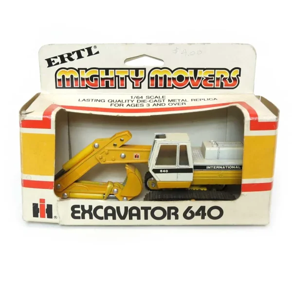 Manufacturer_ERTL Excavators<1/64 International 640 Excavator with Rubber Tracks