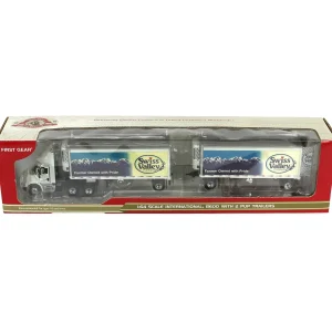Manufacturer_First Gear, Inc. Box Trucks & Trailers<1/64 International 8600 with Twin Reefer Pup Trailers, Swiss Valley Farms