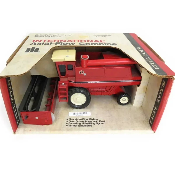 Manufacturer_ERTL Combines & Harvesters<1/32 International Axial-Flow Combine with Grain Head