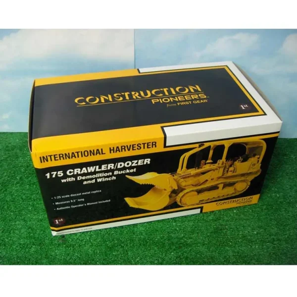 Manufacturer_First Gear, Inc. Crawlers & Dozers<1/25 International Harvester 175 Crawler/Dozer with Demolition Bucket & Winch