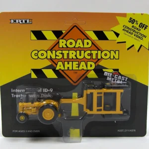 Manufacturer_ERTL Implements<1/64 International ID-9 Industrial with Yellow Disk by ERTL