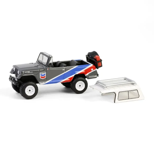 Manufacturer_Greenlight Collectibles Cars & Suvs<1/64 1970 Jeep Jeepster Commando with Off-Road Parts, Chevron Special Edition Series 1