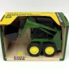 Manufacturer_ERTL Loaders<1/16 John Deere Green Steel Skid Steer - Older Version Box, Made in the USA by ERTL