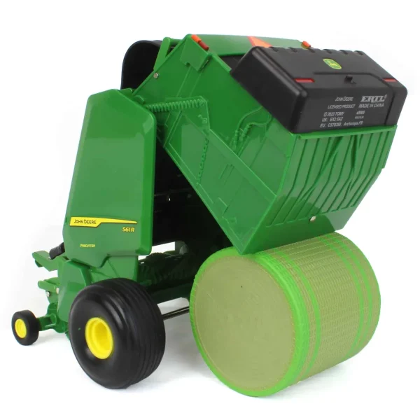 Manufacturer_ERTL Implements<1/16 John Deere 561R Round Baler with Bale