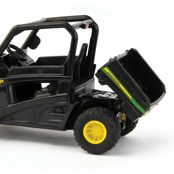 Manufacturer_ERTL Pickup Trucks | Play Animals & Accessories<1/32 John Deere Weathered Barn Play Set by ERTL