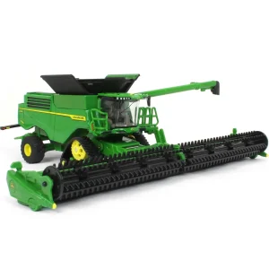 Manufacturer_ERTL Combines & Harvesters<1/64 John Deere X9 1100 Tracked Combine, 2021 Farm Show by ERTL
