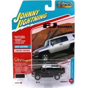 Manufacturer_Auto World Cars & Suvs<1/64 Johnny Lightning Classic Gold 2022 Release 3B - 2007 Toyota FJ Cruiser, Black Diamond