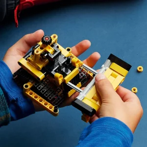 Manufacturer_LEGO Crawlers & Dozers<LEGO Technic Heavy-Duty Bulldozer 195 Piece Building Toy Set