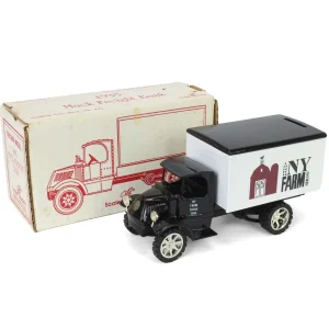 Manufacturer_Scale Models Airplanes & Banks | Box Trucks & Trailers<1935 Mack Freight Bank, 1994 New York Show