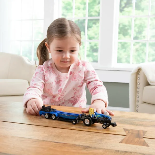 Manufacturer_ERTL Pulling Tractors<1/64 New Holland "Midnight Blue" Pulling Tractor with Pulling Sled