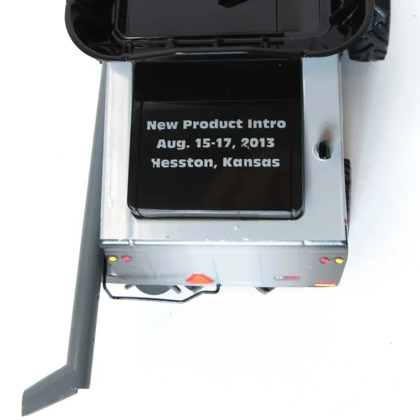 Manufacturer_SpecCast Combines & Harvesters<1/64 New Product Intro Edition High Detail Gleaner Super 88 Combine