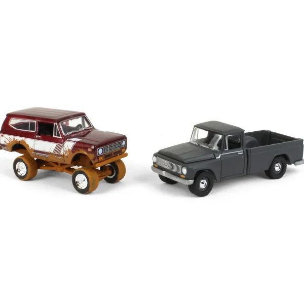 Outback Toys Pickup Trucks<"Off Road" ~ 1/64 Exclusive Limited Edition International 2 Pack: 1965 Model 1200 & Muddy 1979 Scout
