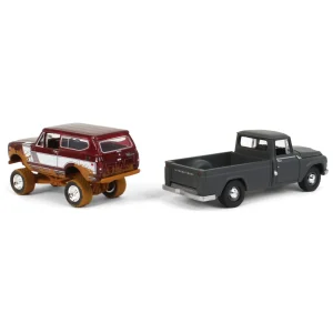 Outback Toys Pickup Trucks<"Off Road" ~ 1/64 Exclusive Limited Edition International 2 Pack: 1965 Model 1200 & Muddy 1979 Scout