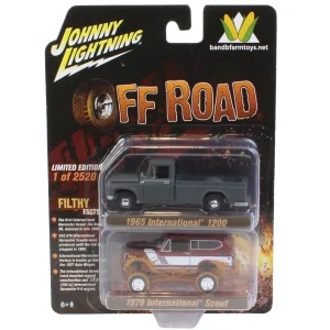 Outback Toys Pickup Trucks<"Off Road" ~ 1/64 Exclusive Limited Edition International 2 Pack: 1965 Model 1200 & Muddy 1979 Scout