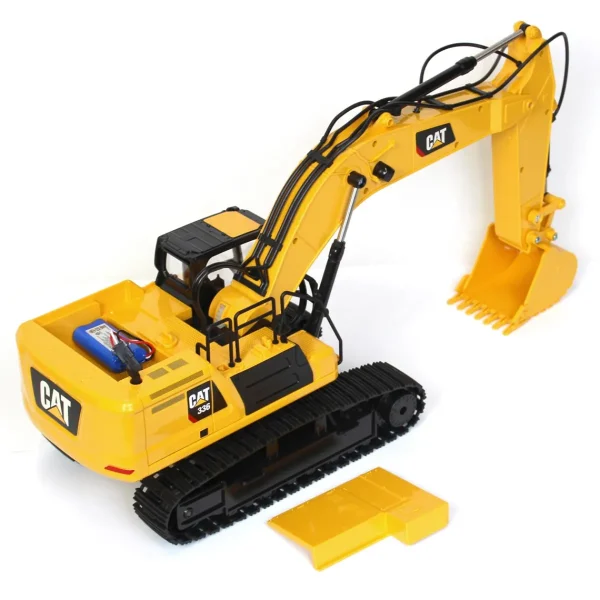 Manufacturer_Diecast Masters Radio Control<1/24 Radio Control Caterpillar 336 Excavator, Made of Durable Plastic