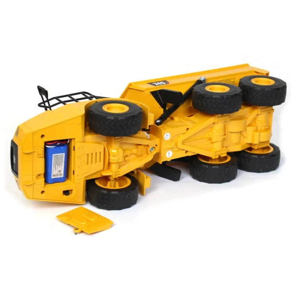 Manufacturer_Diecast Masters Radio Control<1/24 Radio Control Caterpillar 745 Articulated Truck, Made of Durable Plastic