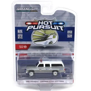Manufacturer_Greenlight Collectibles Emergency Vehicles | Cars & Suvs<Raw Chase Unit ~ 1/64 1990 Chevrolet Suburban K2500 Scottsdale, NYPD, Hot Pursuit Series 46