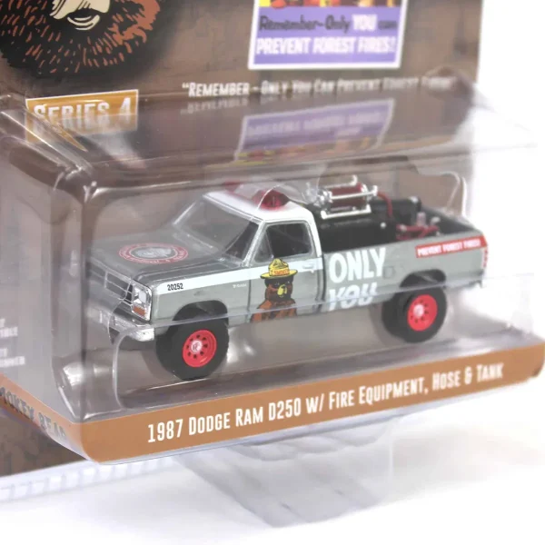 Manufacturer_Greenlight Collectibles Cars & Suvs | Pickup Trucks<Raw Chase Unit ~ 1/64 1987 Dodge Ram D250 with Fire Equipment, Hose & Tank, Smokey Bear Series 4