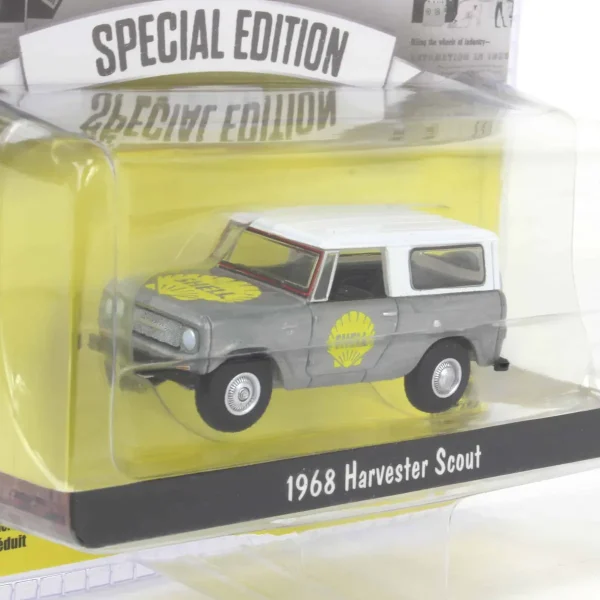 Manufacturer_Greenlight Collectibles Cars & Suvs<Raw Chase Unit ~ 1/64 1968 Harvester Scout, Shell Oil Special Edition Series 2