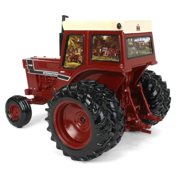 Manufacturer_Other Bed & Bath | Farm Art & DéCor<1/16 RESIN International Harvester 1466 Sculpture with Dave Barnhouse Farm Art