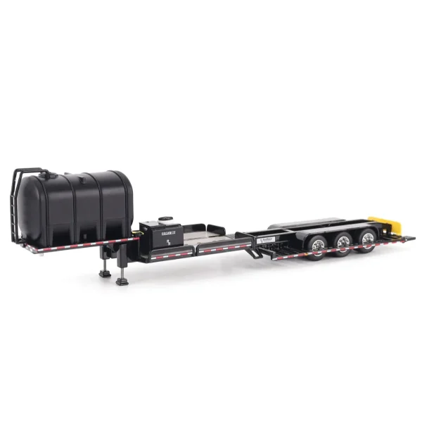 Manufacturer_Diecast Masters Agricultural Trucks<1/64 RoadRunner Manufacturing Model 4000 Sprayer Trailer