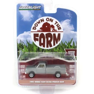 Manufacturer_Greenlight Collectibles Pickup Trucks<Serial #100 Raw Chase Unit ~ 1/64 1982 Dodge Ram W250 Power Ram, Down on the Farm Series 9