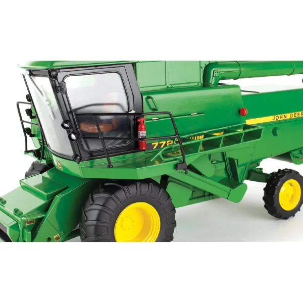 Manufacturer_ERTL Combines & Harvesters<Set of 2 Versions ~ 1/16 John Deere 7720 Turbo & Titan II Combines, ERTL Prestige Select #4