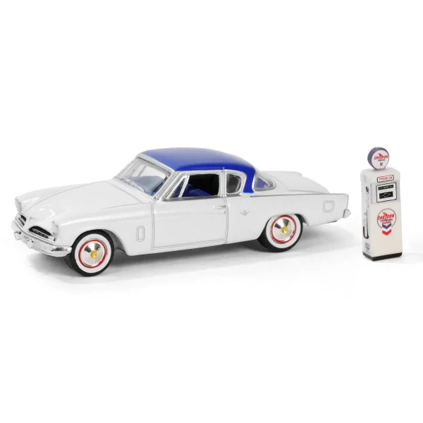 Manufacturer_Greenlight Collectibles Cars & Suvs<1/64 1954 Studebaker Commander Starliner with Wayne 505 Gas Pump, Hobby Shop Series 16